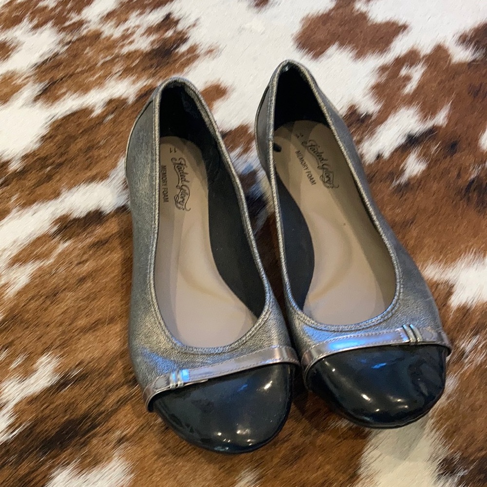 Faded glory flats